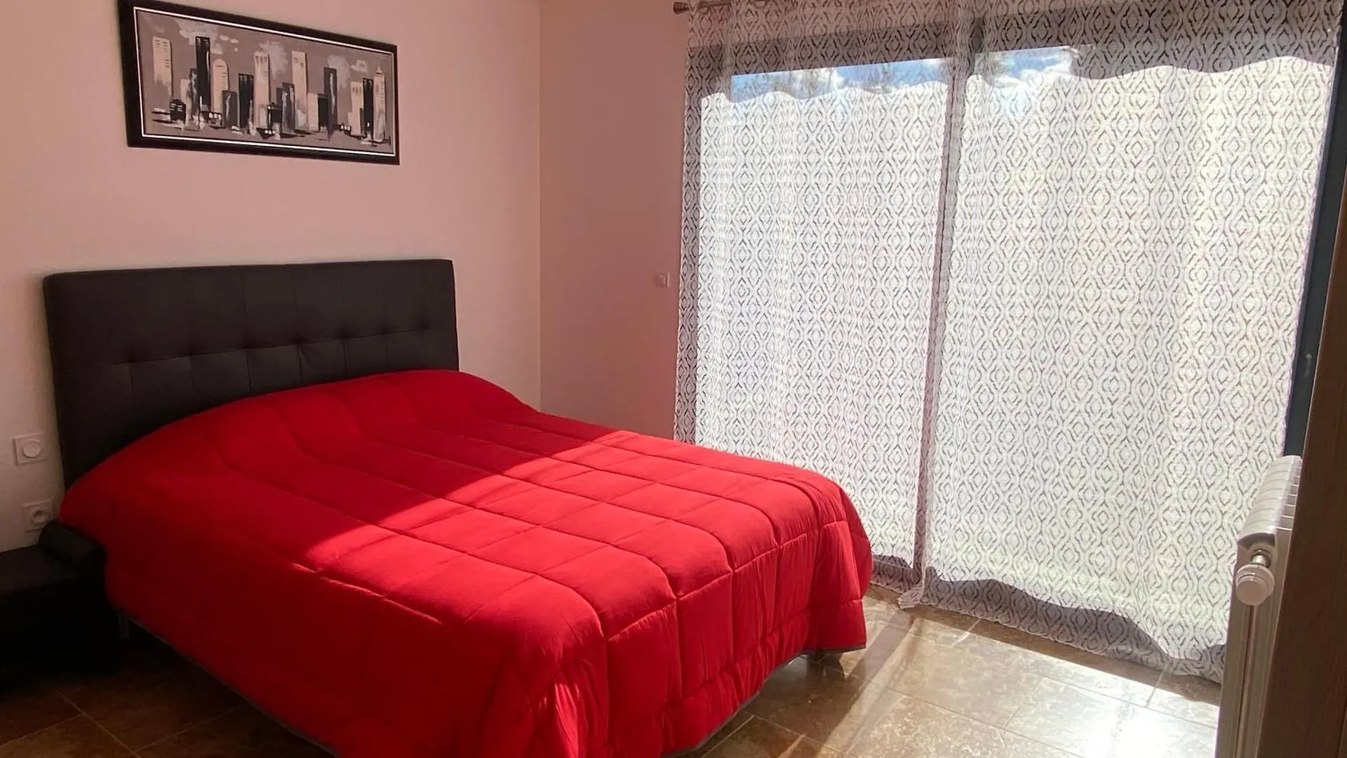 Agreable Dependance 3 Pieces Villa Saint-Maximin Semesterbostad